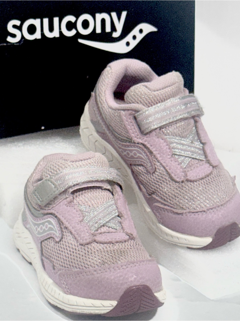 Saucony Ride 10 Jr. Pink Leather & Metallic Mesh Running Athletic Sneakers Sz 7